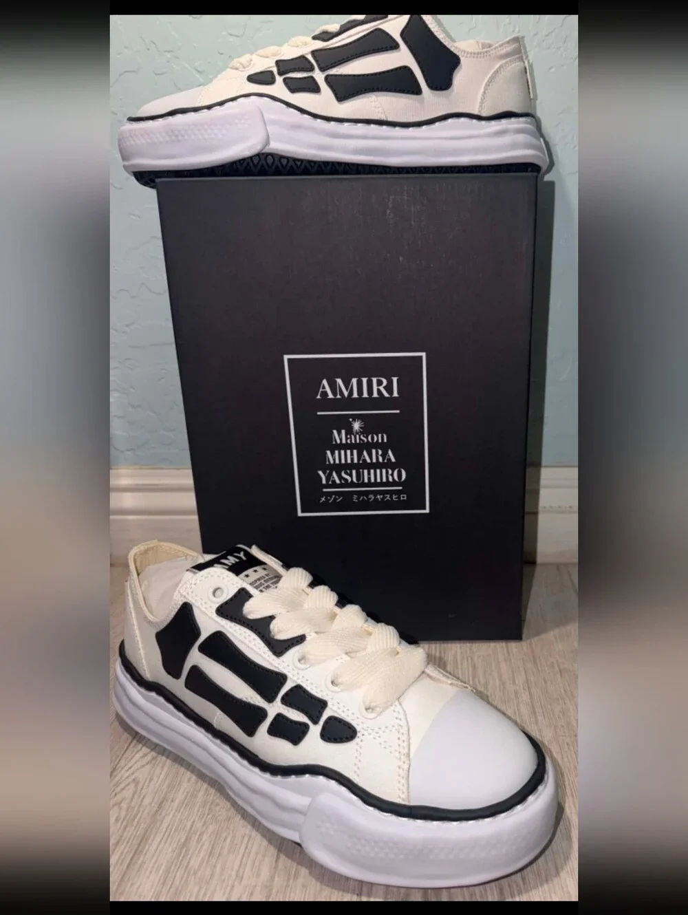 AMIRI White and Black Graphic Low-Top Sneakers
